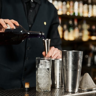 EVENT BARTENDING